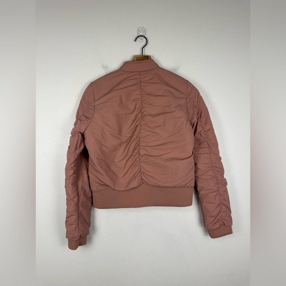 Lululemon Warm Two Ways Bomber Jacket Reversible Women’s Sz 6 - Picture 9 of 13